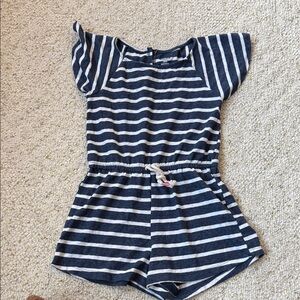 Like new girls romper from old navy sz 6/7